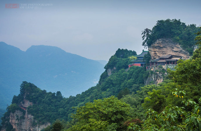 探秘道教圣地武当山,现神秘高人亮真功夫