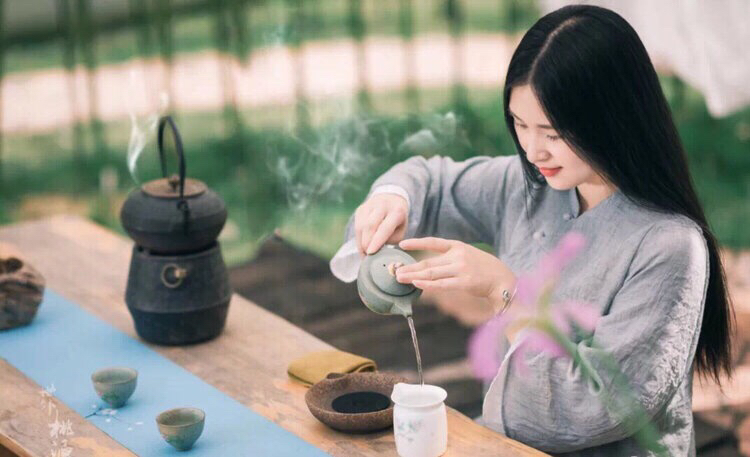 喝一杯茶吧