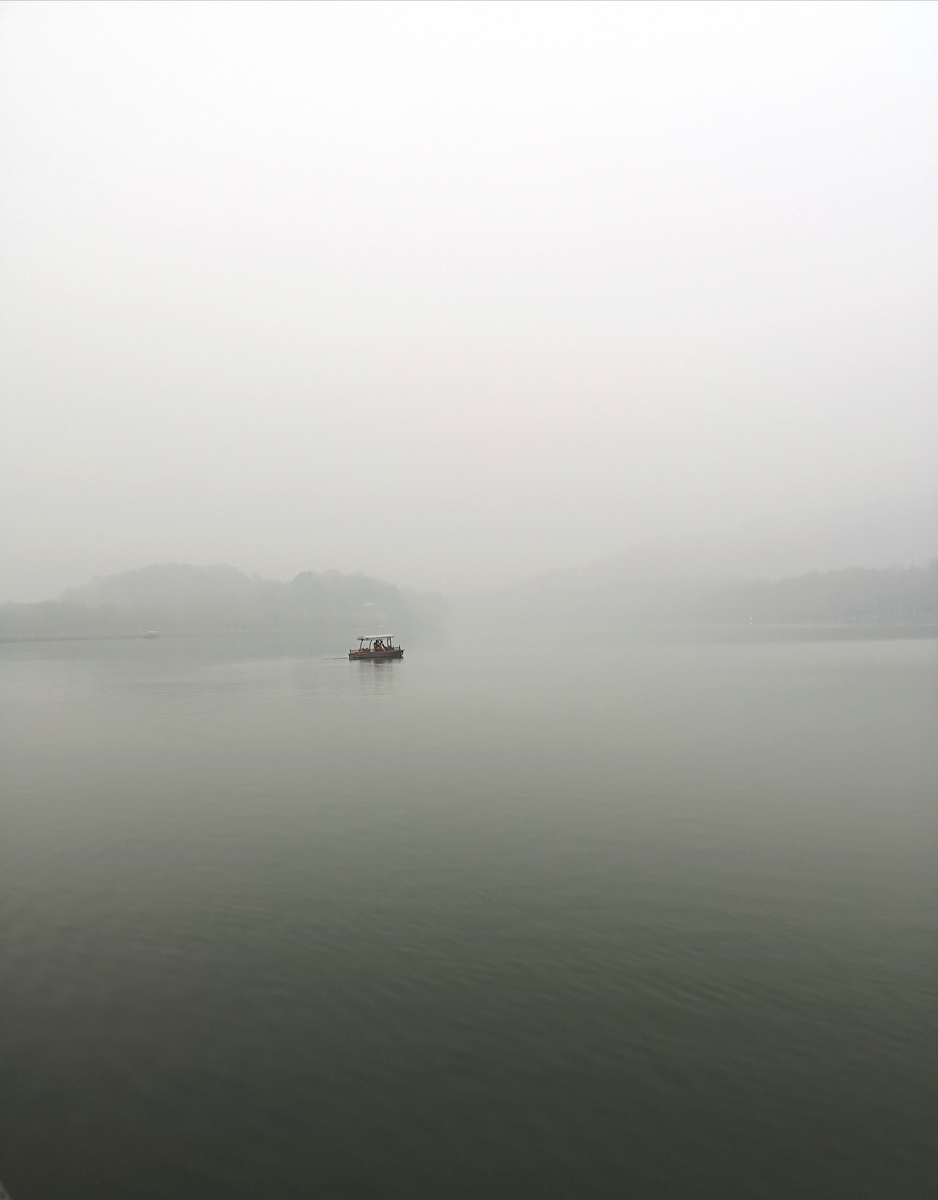 烟雨朦胧雨西湖