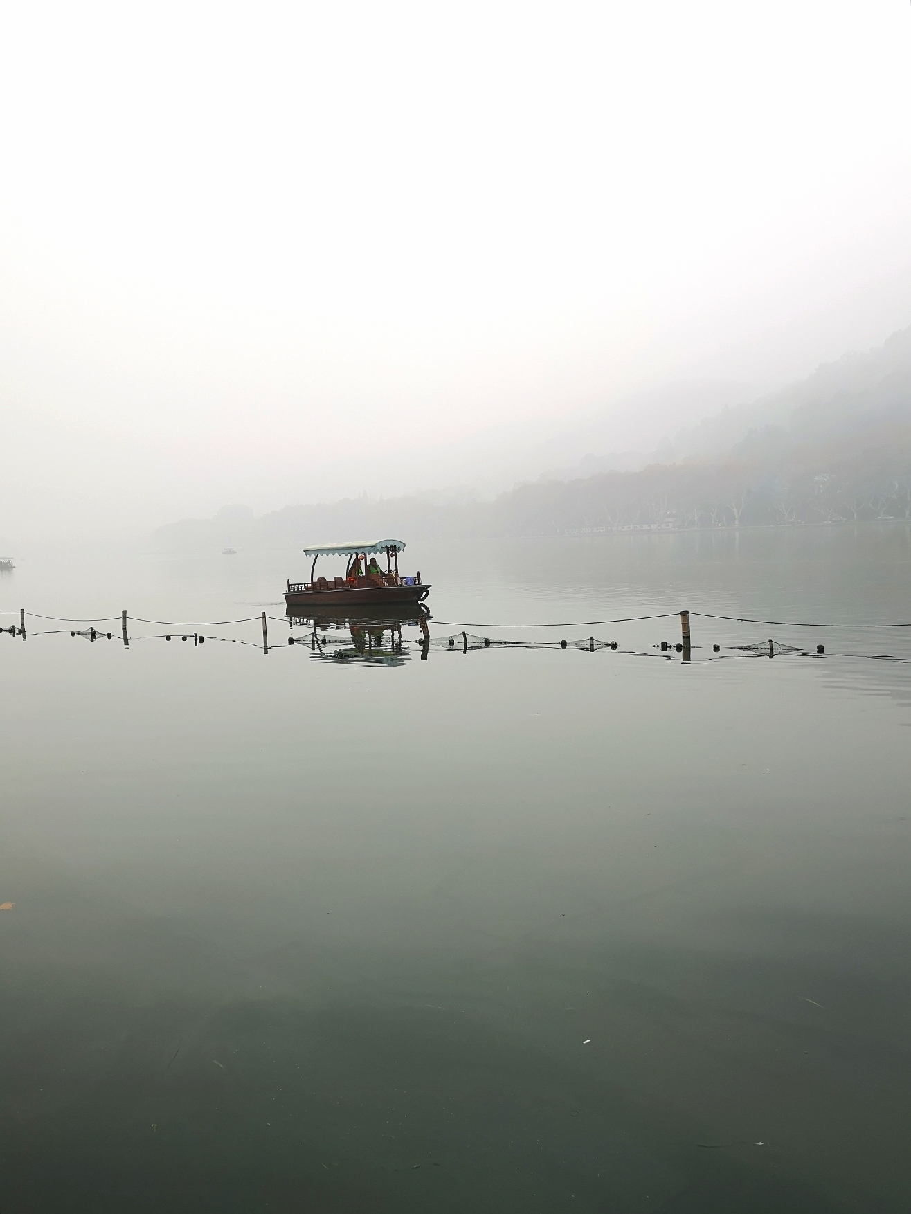 烟雨朦胧雨西湖