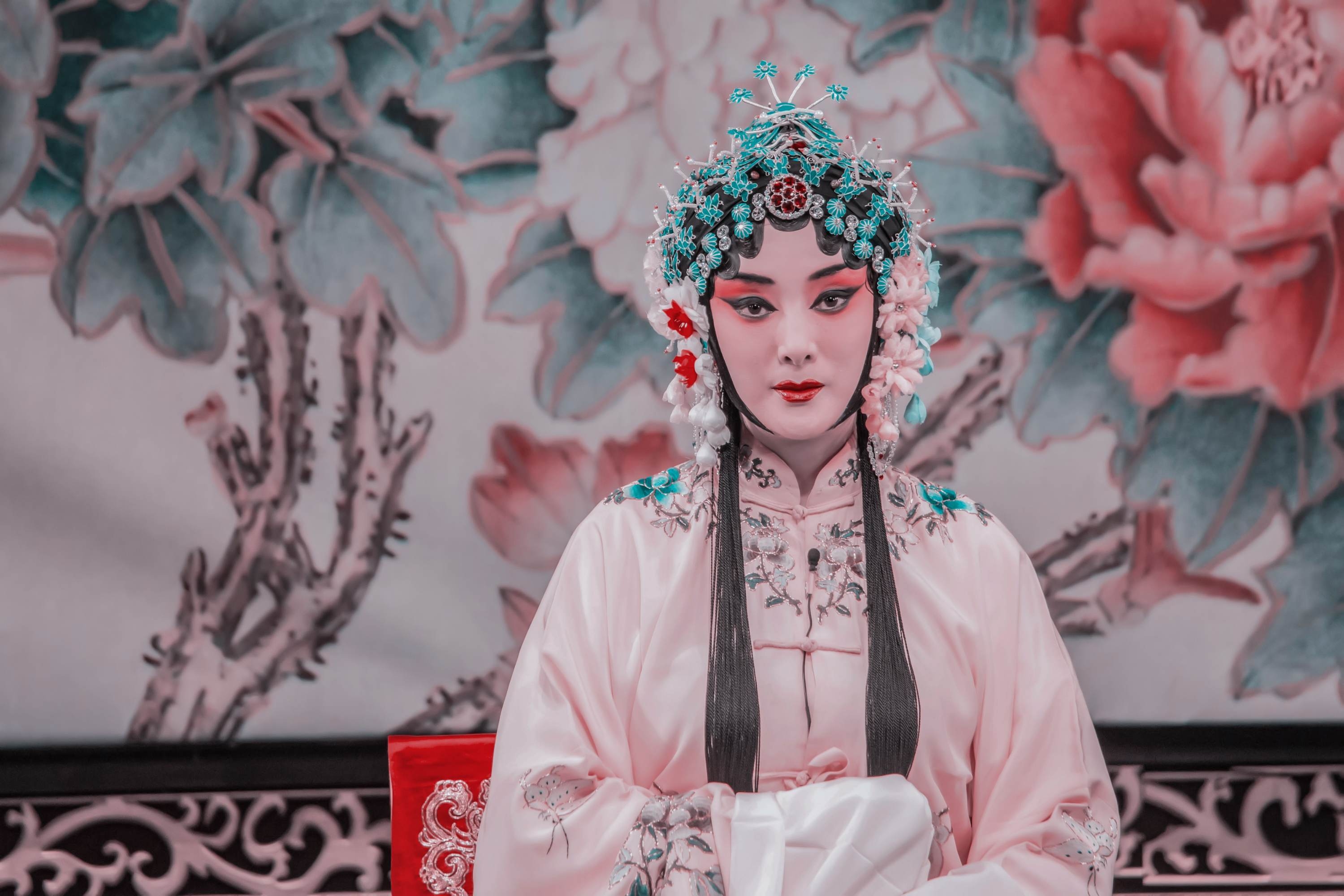 京剧《锁麟囊》