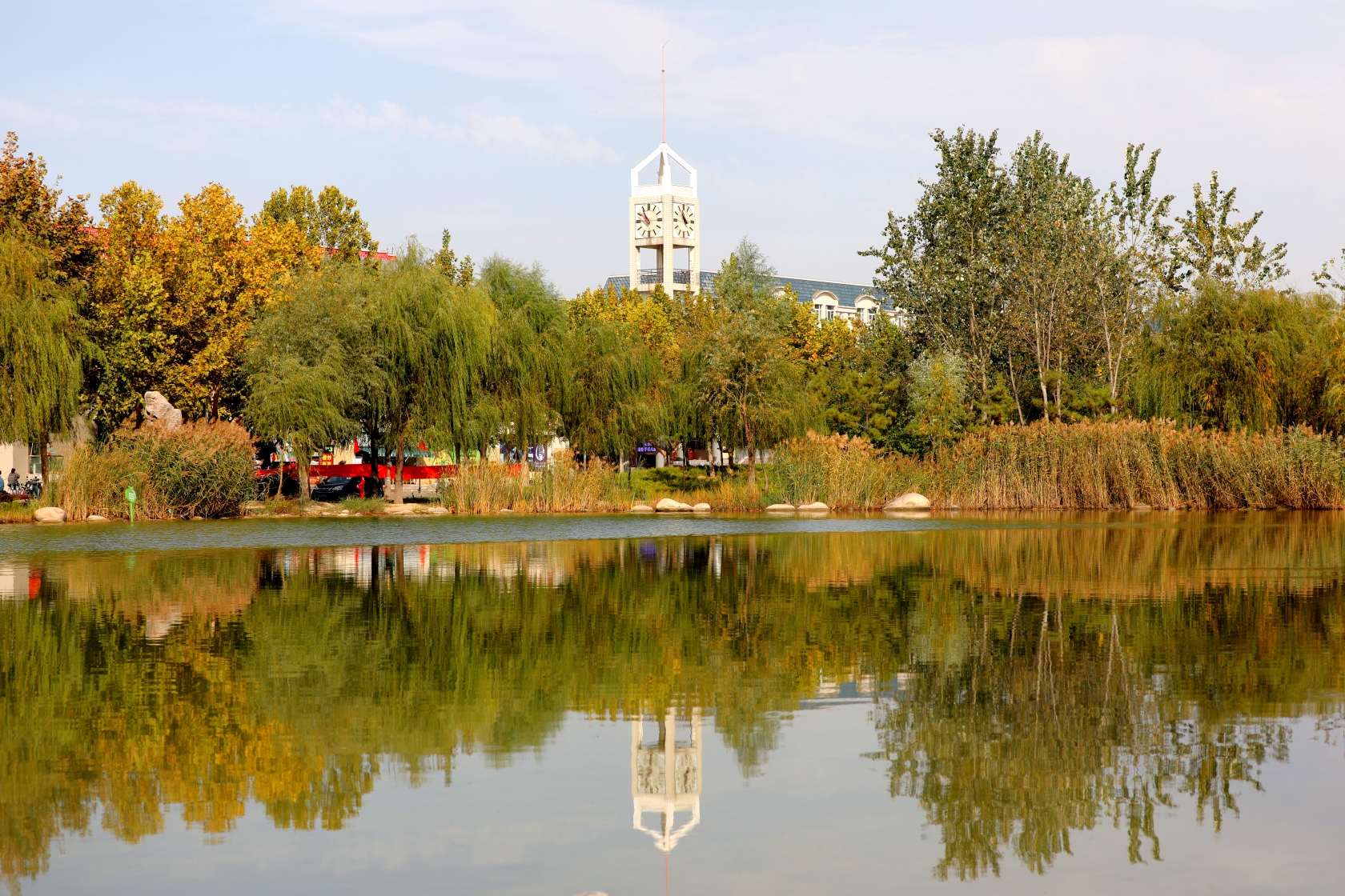 走进河南工业大学校园