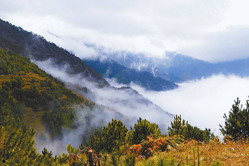 跨西昌市,普格县,德昌县一市两县,是凉山州国家4a级风景区螺髻山—泸