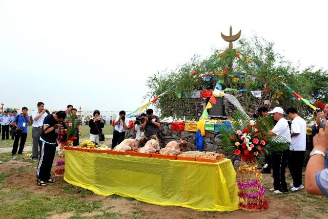 蒙古族祭敖包传说