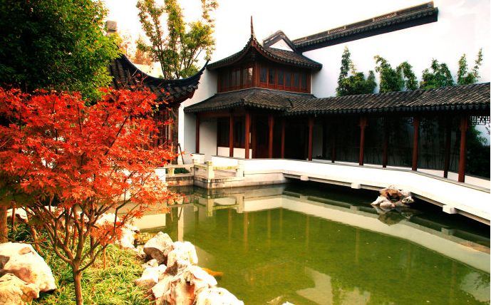秋霞圃是我国江南著名的古典园林,也是上海五大古园林