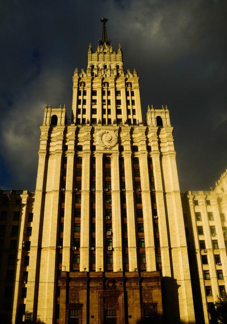 俄罗斯重工业部大楼,也是前苏联斯大林时期著名的代表性建筑