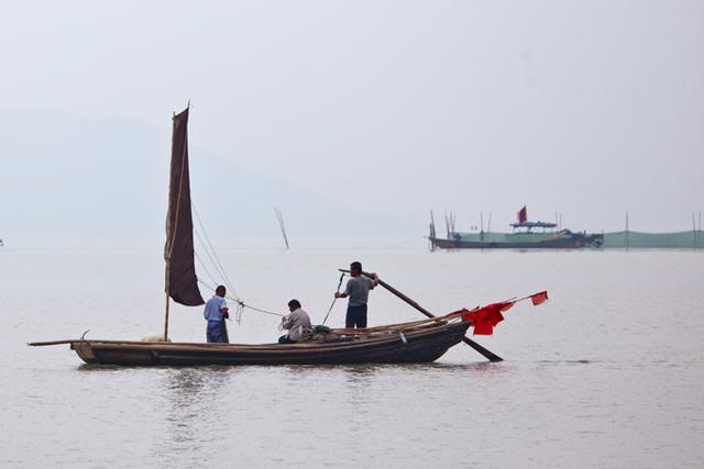 水墨画卷太湖渔船