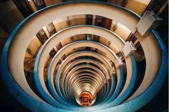 香港的"鸽子笼"建筑,看起来舒心也让人心疼!