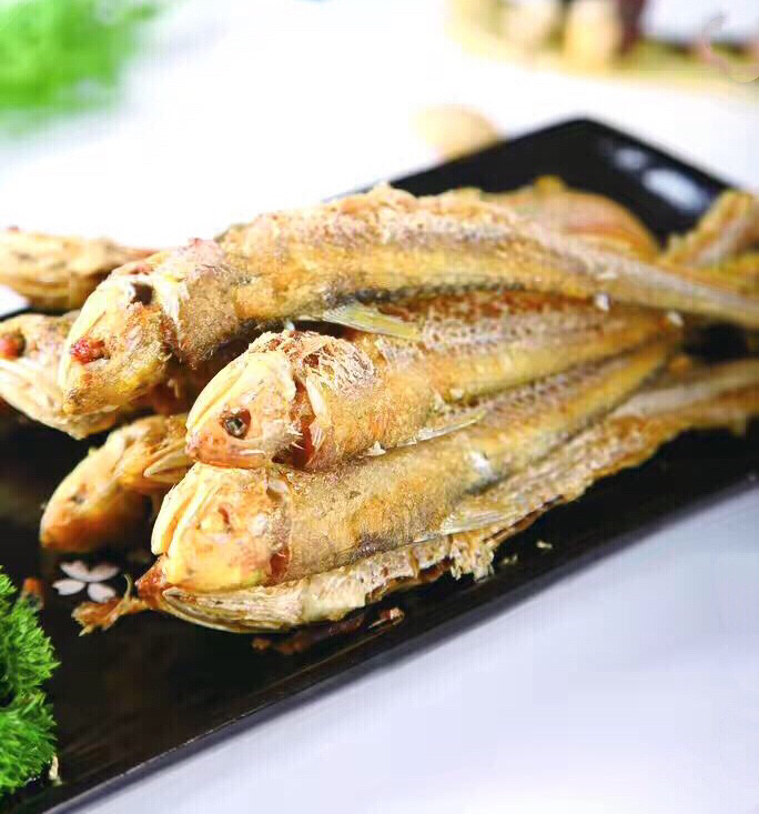 春分,唤醒我们的肠胃,穿条鱼5元一份,快来信达便利店抢购吧!