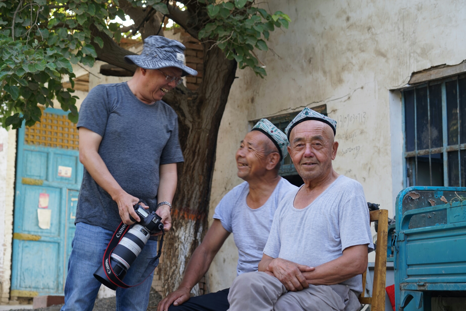 烤熟的吐鲁番一一鄯善沙漠,火焰山,葡萄沟