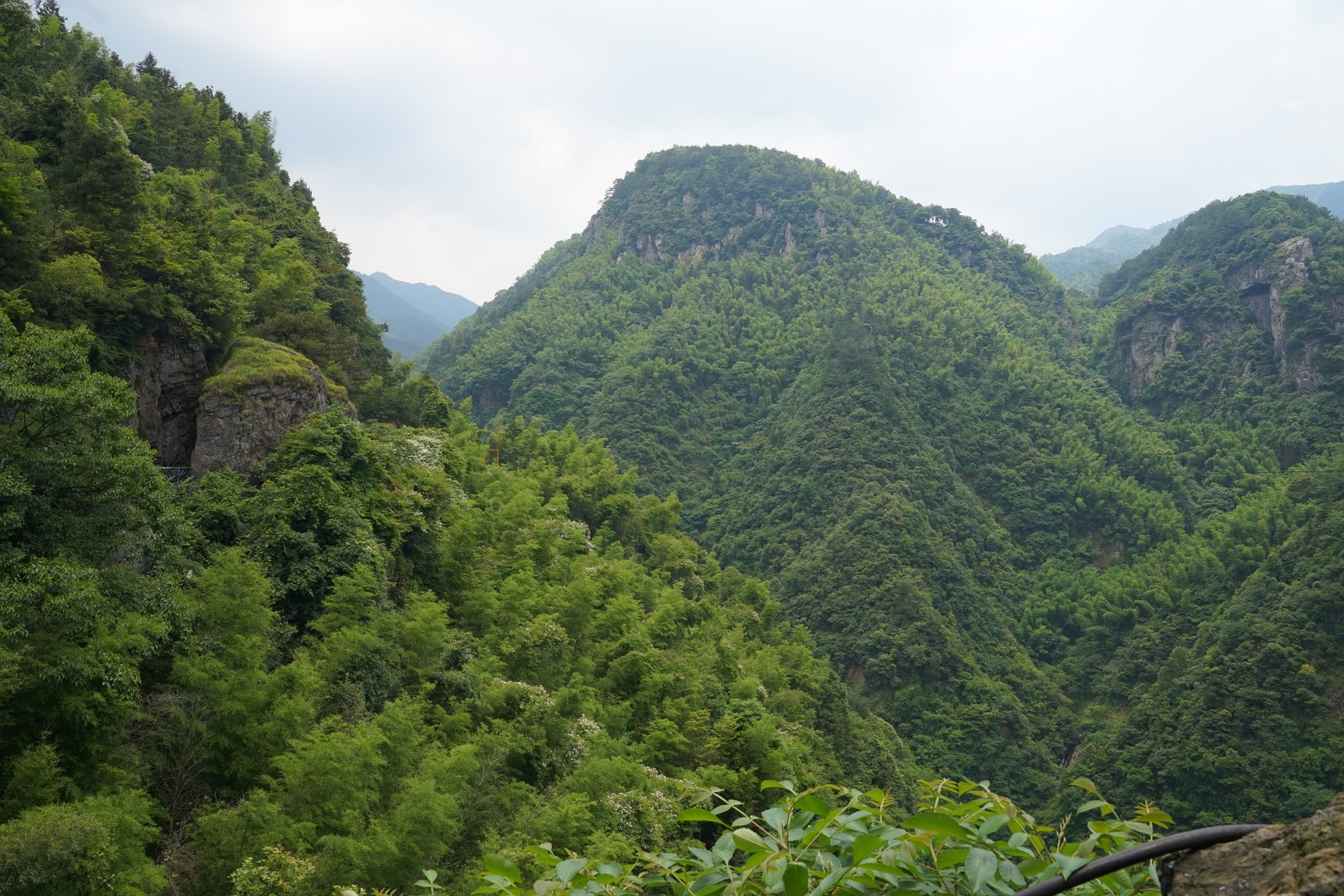 新邵白水洞大峡谷景区