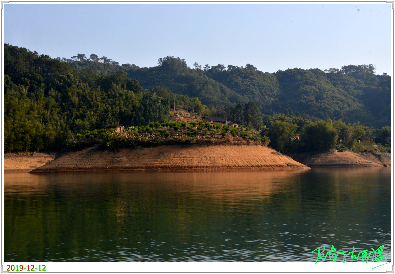 爽岛游.又有个发图软件!试试先!