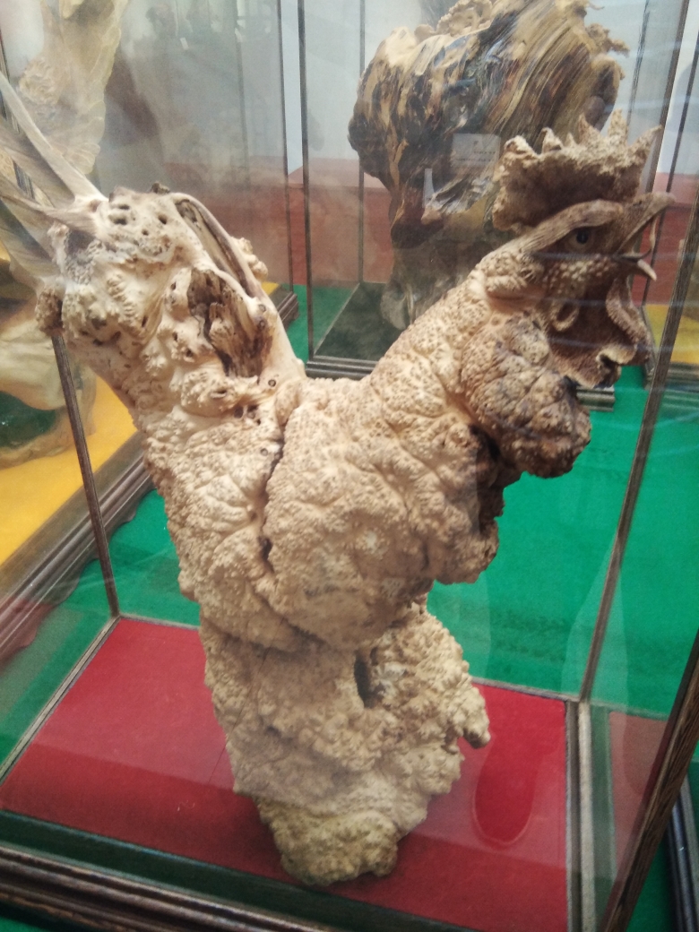 江西余江木雕中国一支奇葩