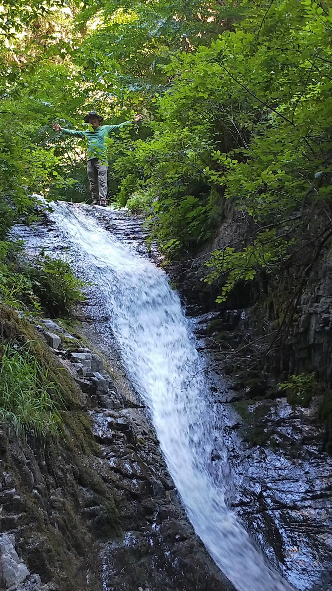 美丽的大自然,神奇又迷人的龙门涧大峡谷!