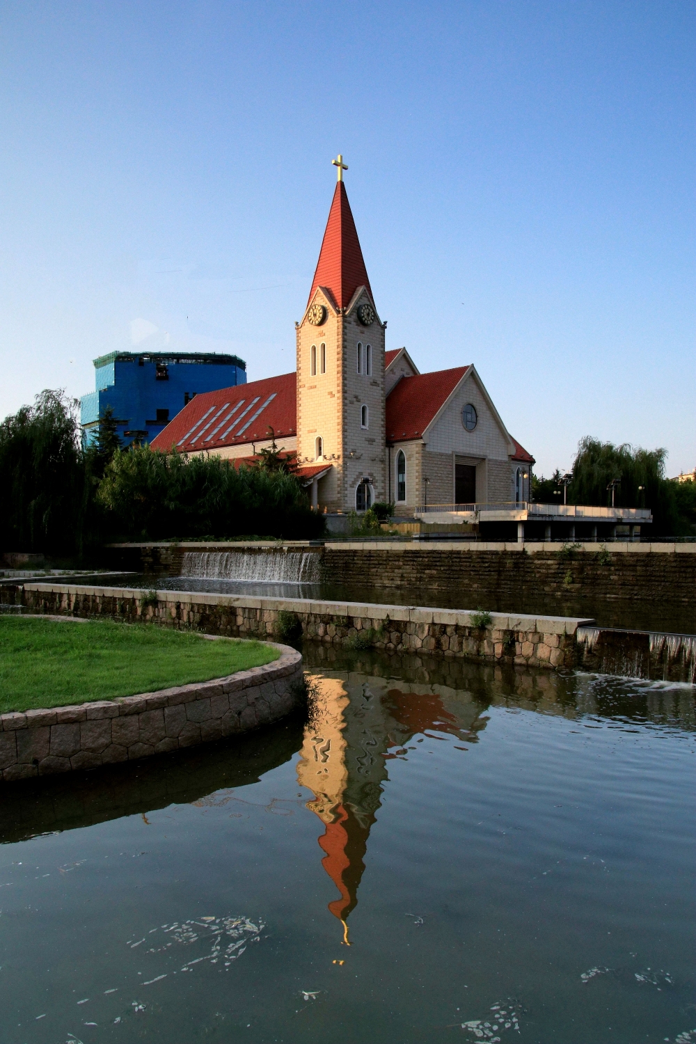 我的拍摄61青岛李村河王家下河兴盛堂基督教堂的风采