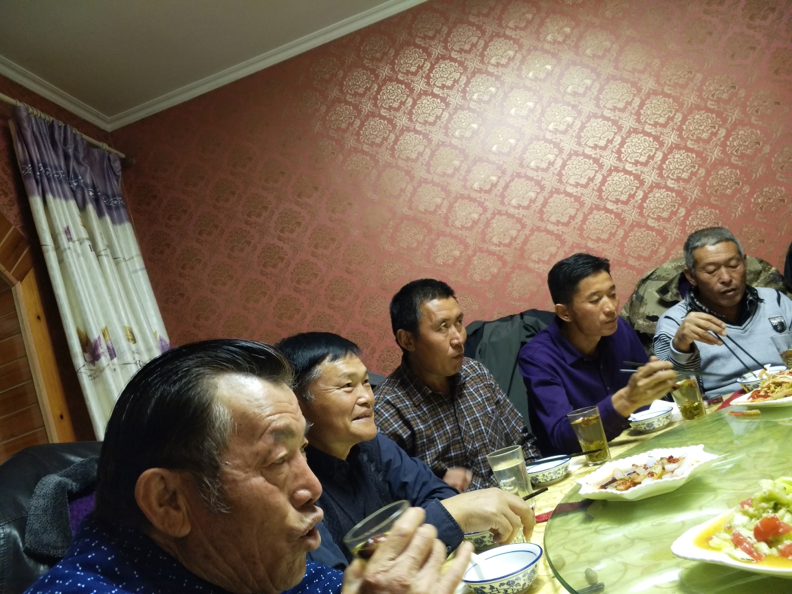 老乡,我看你们来啦!