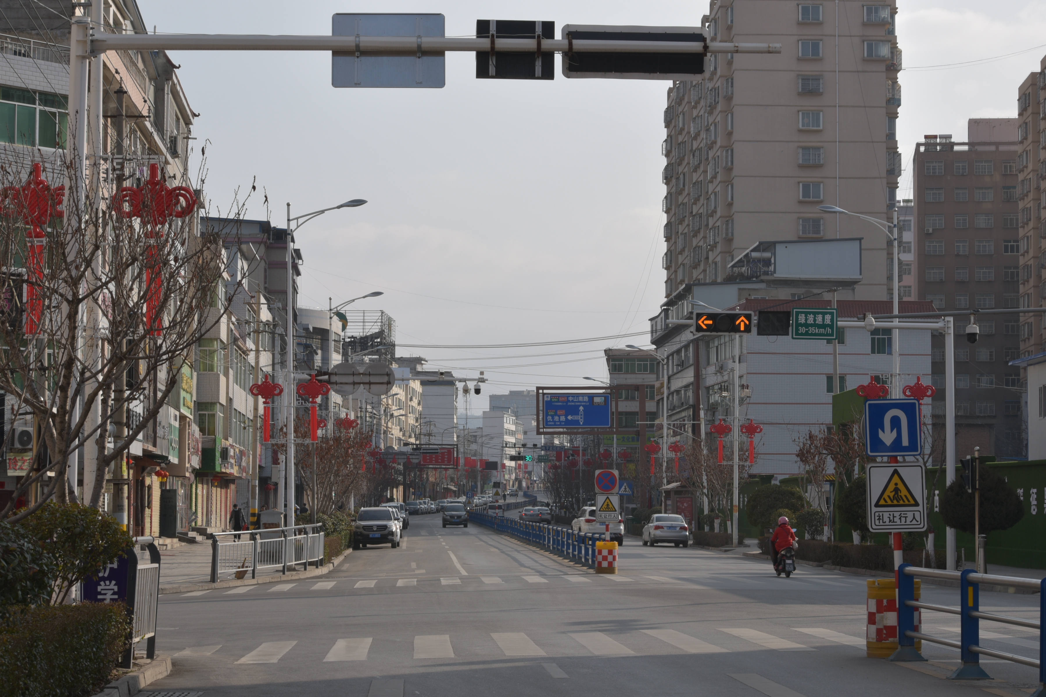 抗战疫情,西和县城显现空城