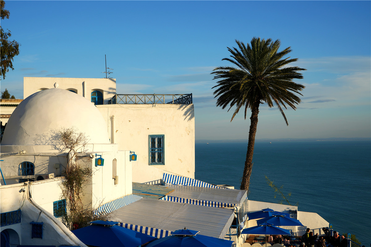 地中海蓝白小镇,散发着优雅与粗犷的异域风情