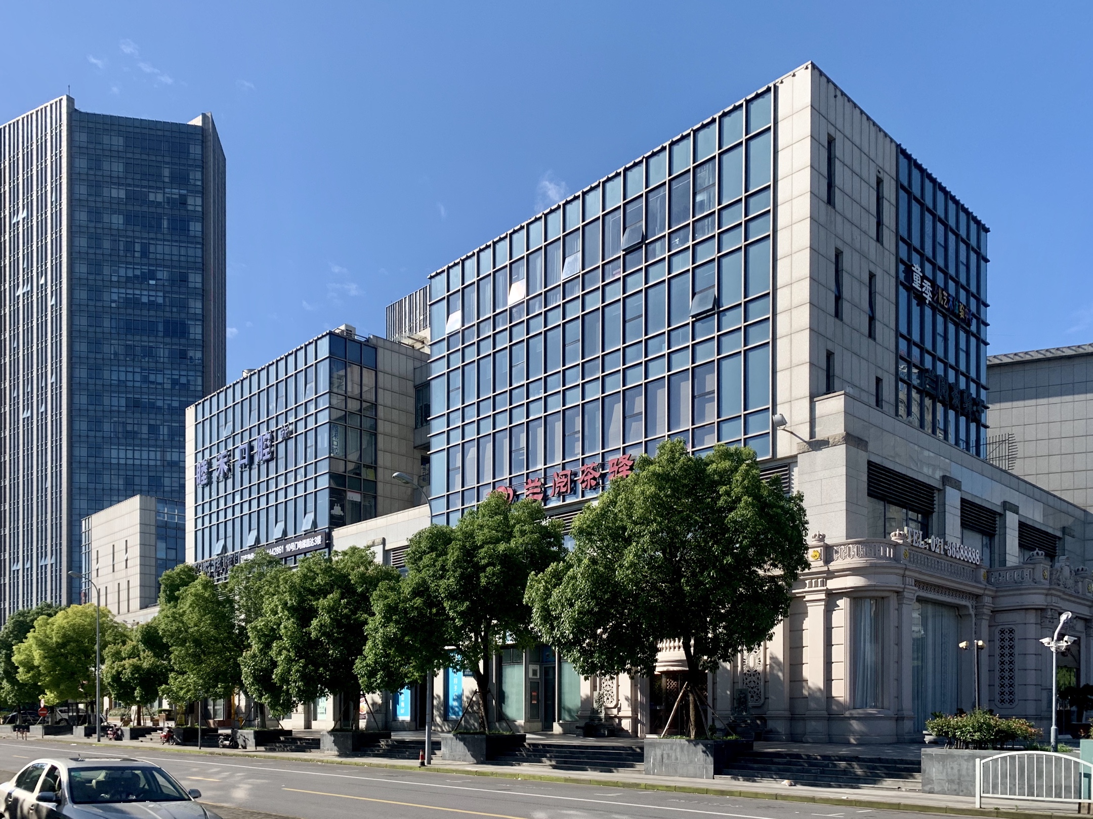 吴淞区位于上海市北部,原为宝山县吴淞市,民国17年(1928年)设吴淞区