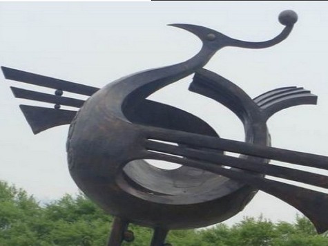 《太阳神鸟》作者:张同吾诵读:过岩松