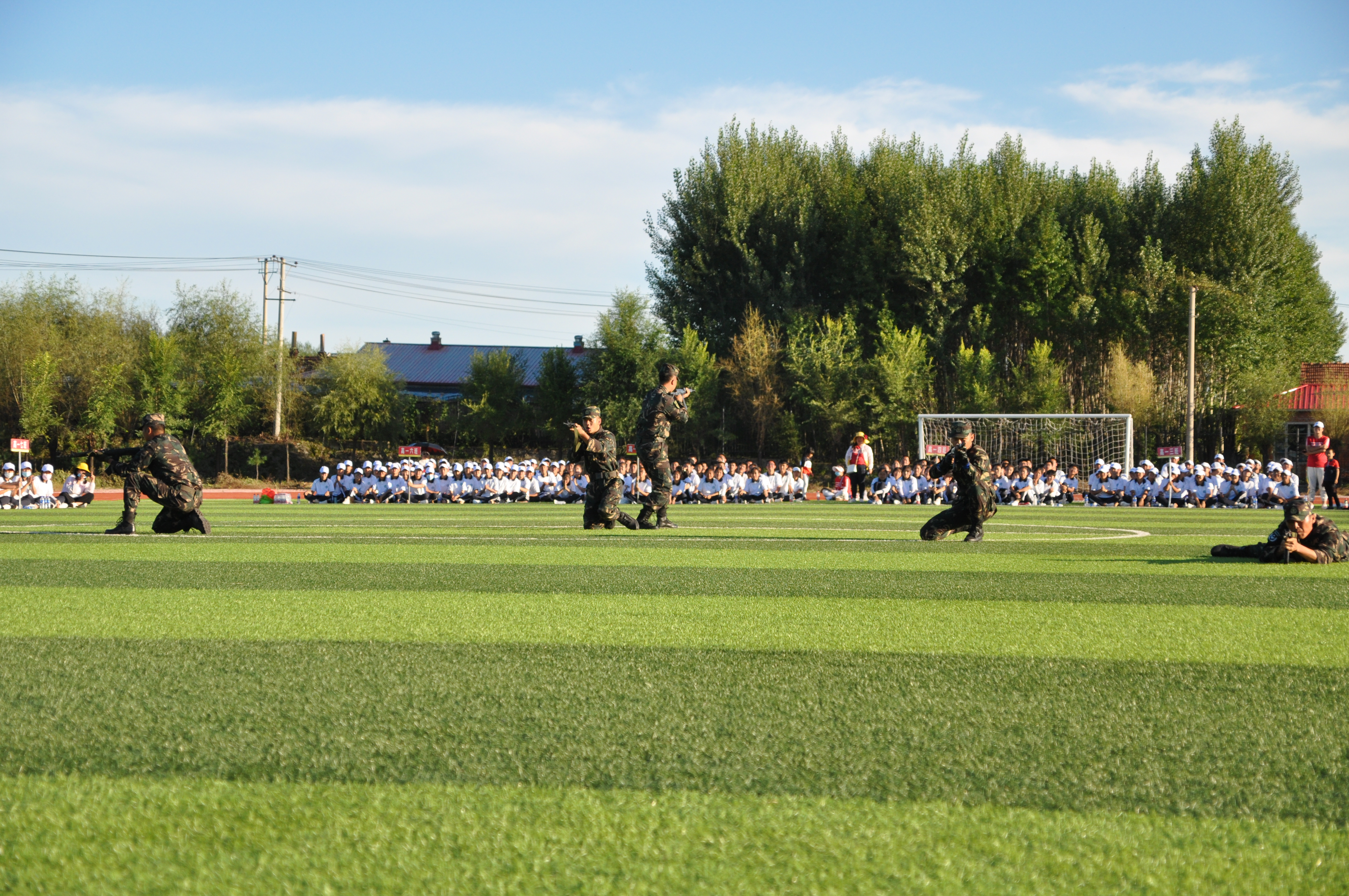 海林市高级中学高一新生军训