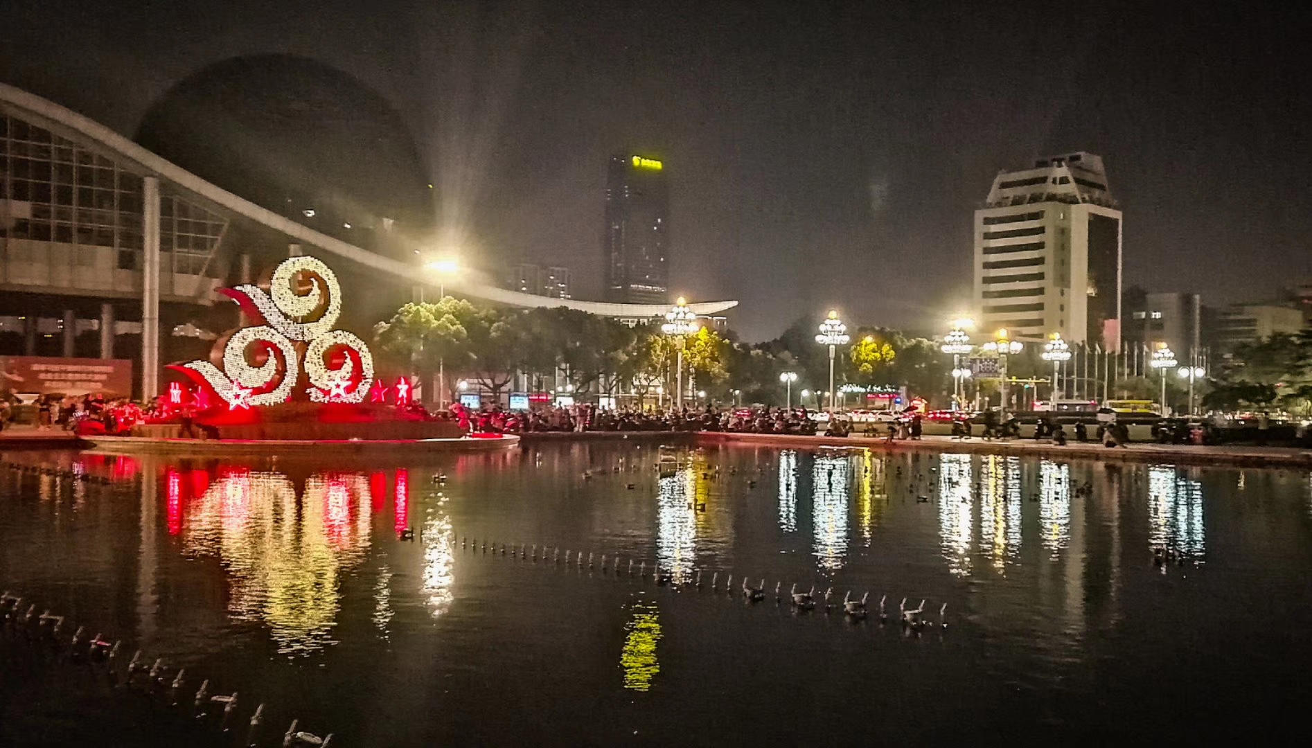 昆山不夜城原创首发