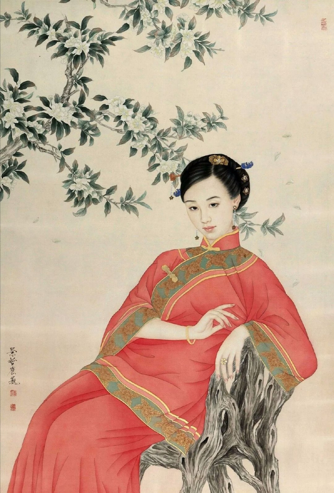 中国工笔画学会常务理事,清华大学美术学院创作研究员