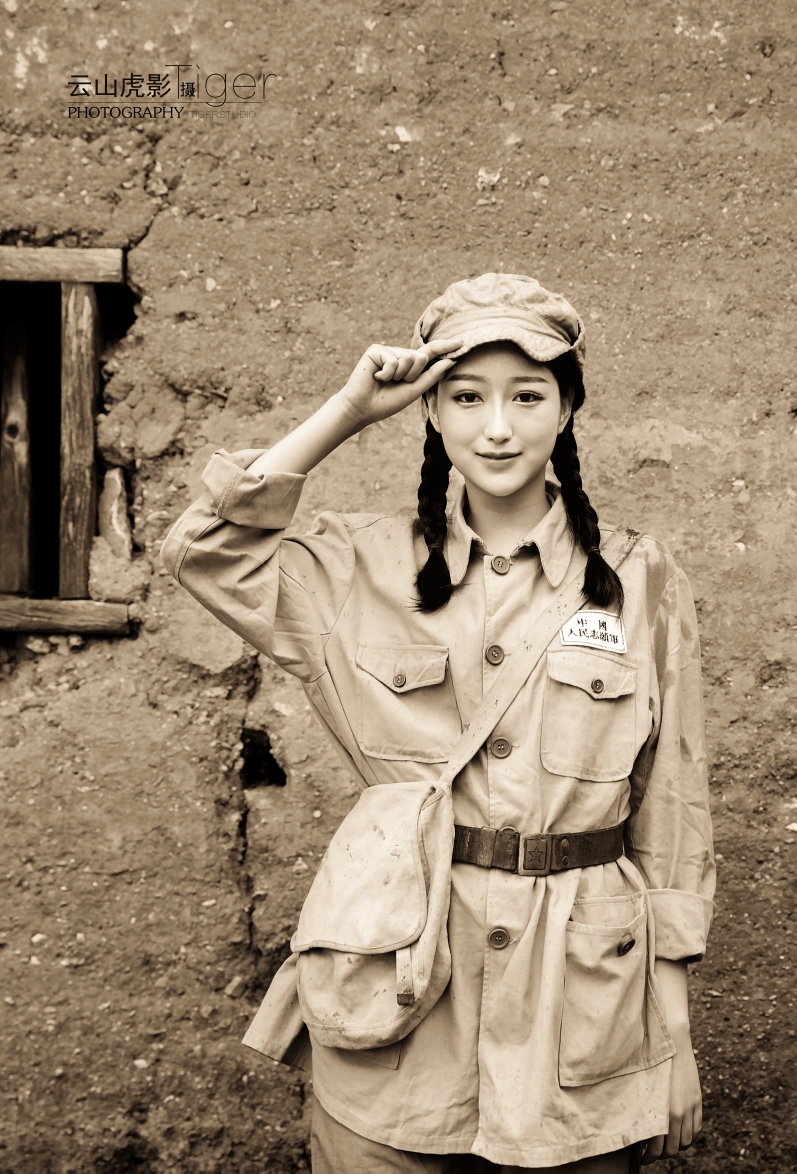 繁 星 重温经典电影《英雄儿女》,向英雄致敬