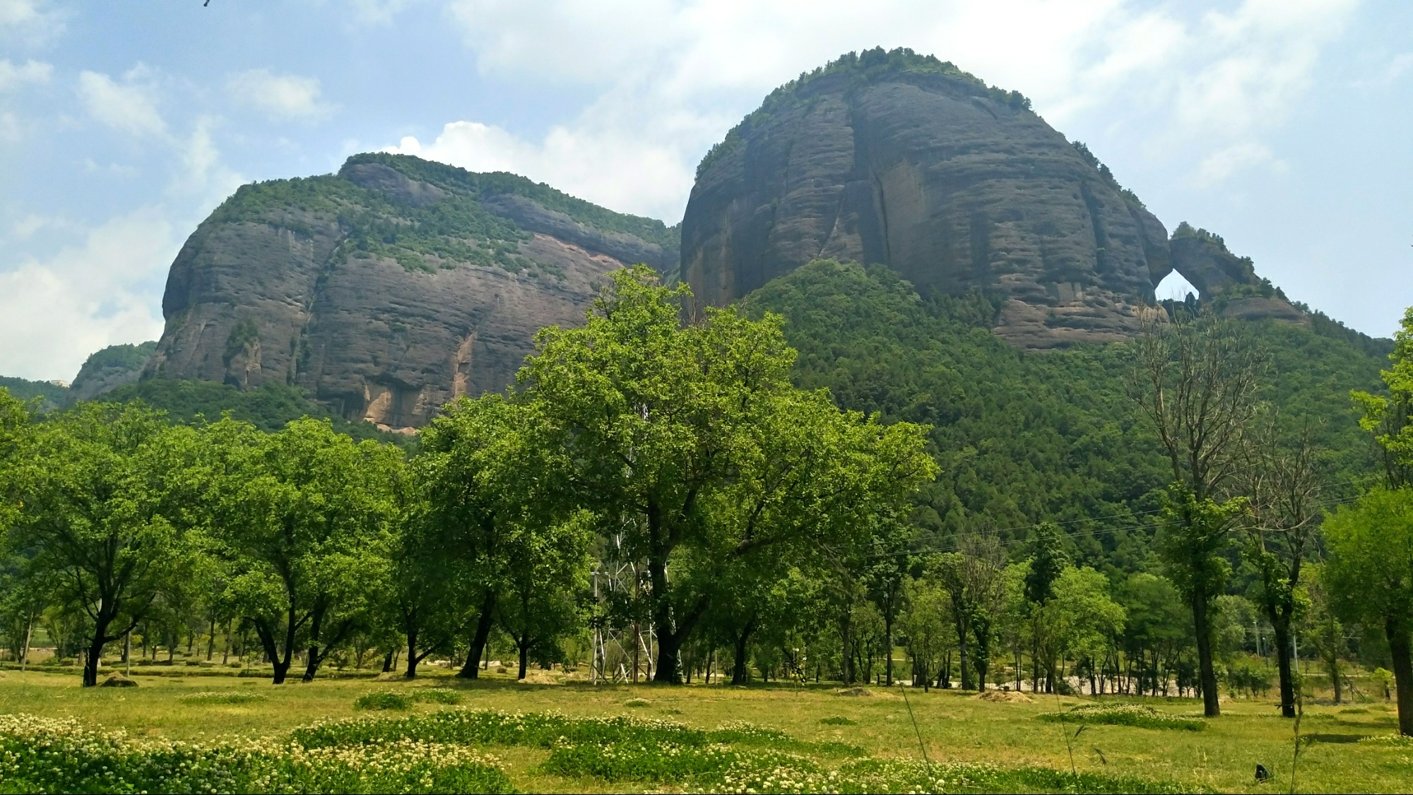 薛家寨丹霞地貌核心区.