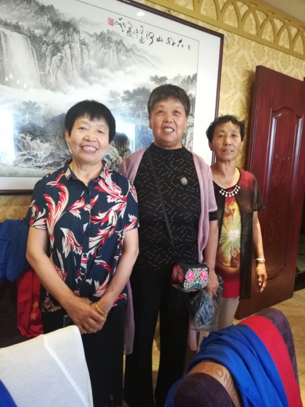 刘建英,孙文素,徐金英