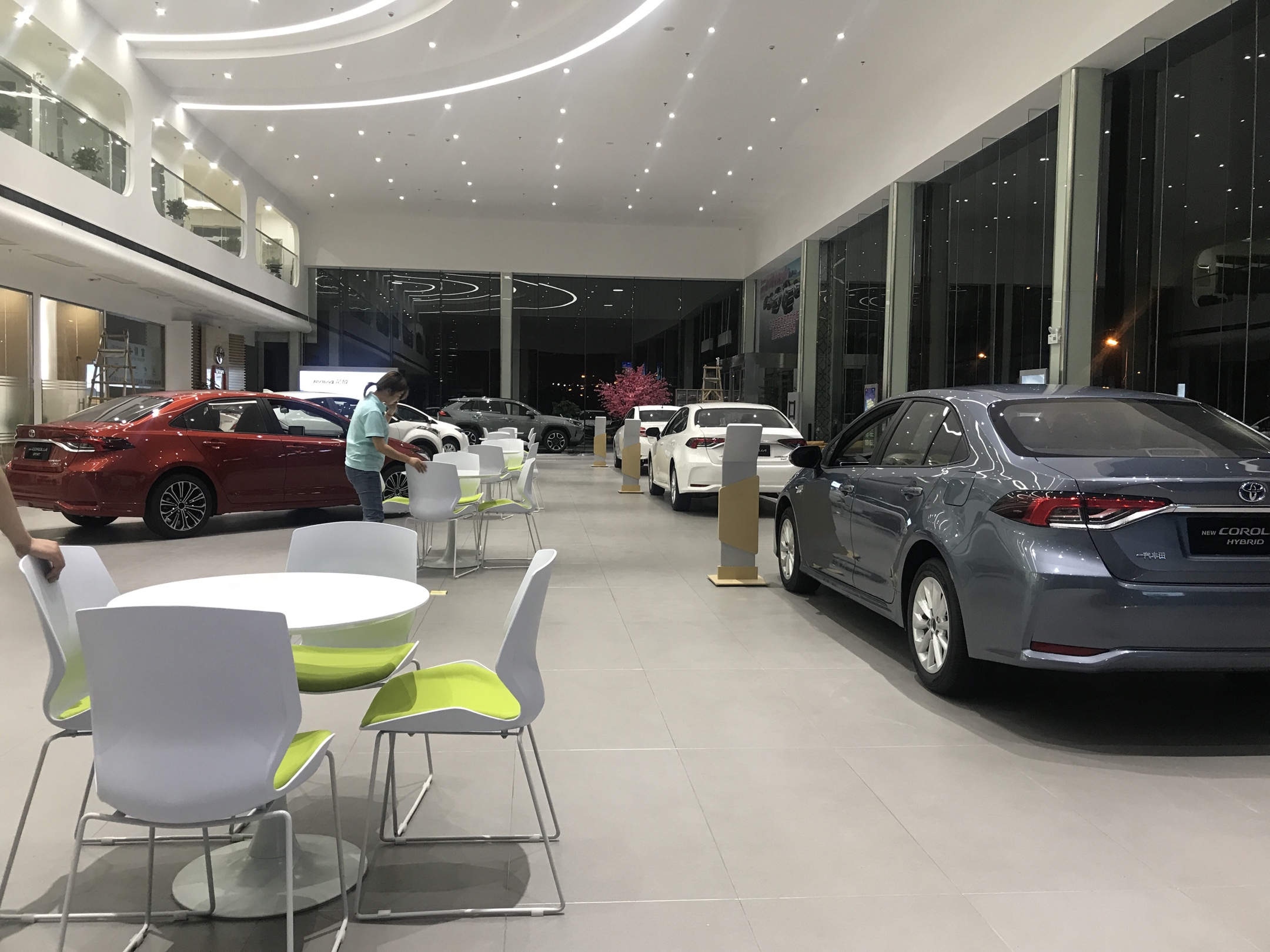 热烈欢迎丰田总部验收龙华丰田店