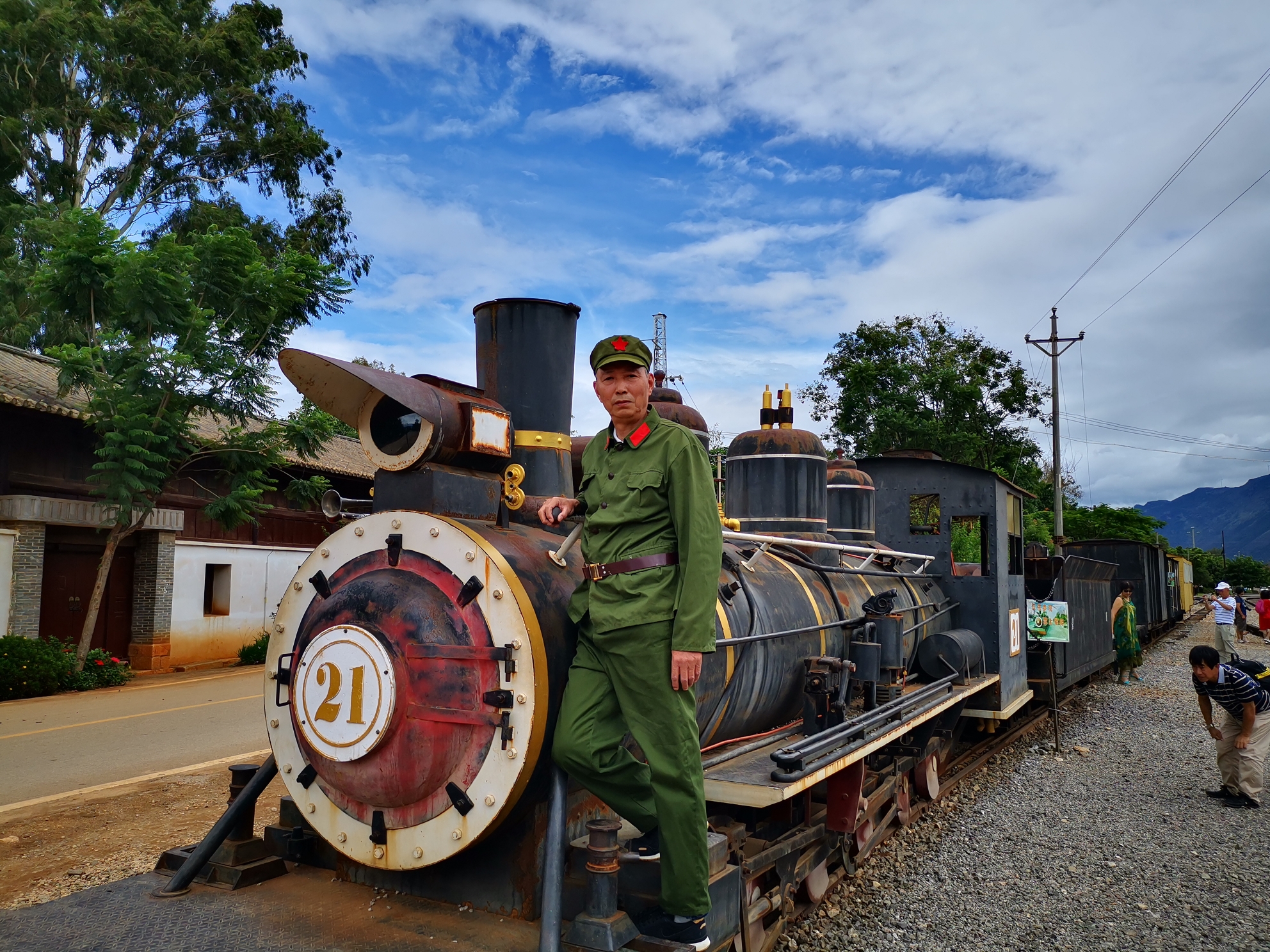 到碧色寨情系芳华忆当年又穿绿军装