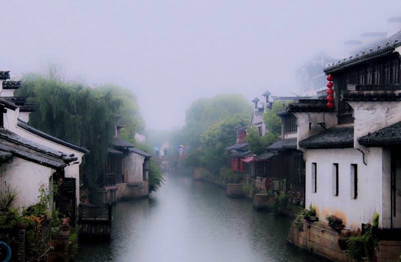 江南水乡烟雨朦胧图片图片