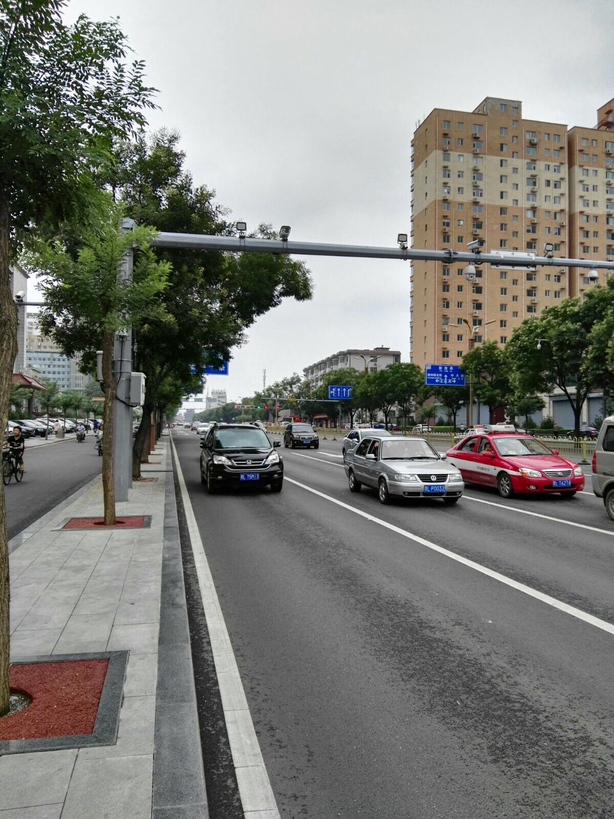 临汾鼓楼南北大街