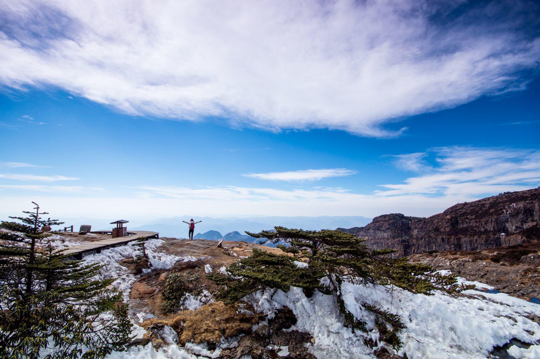 首发徒步轿子雪山