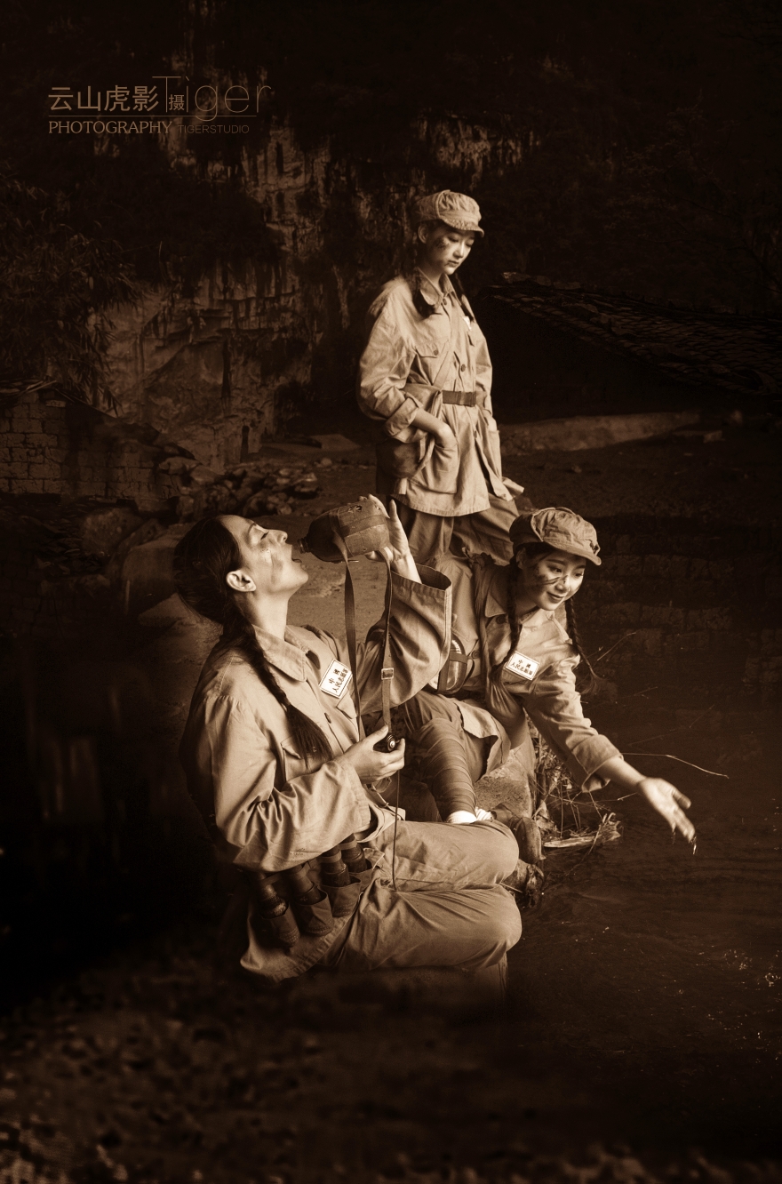 繁 星 重温经典电影《英雄儿女》,向英雄致敬