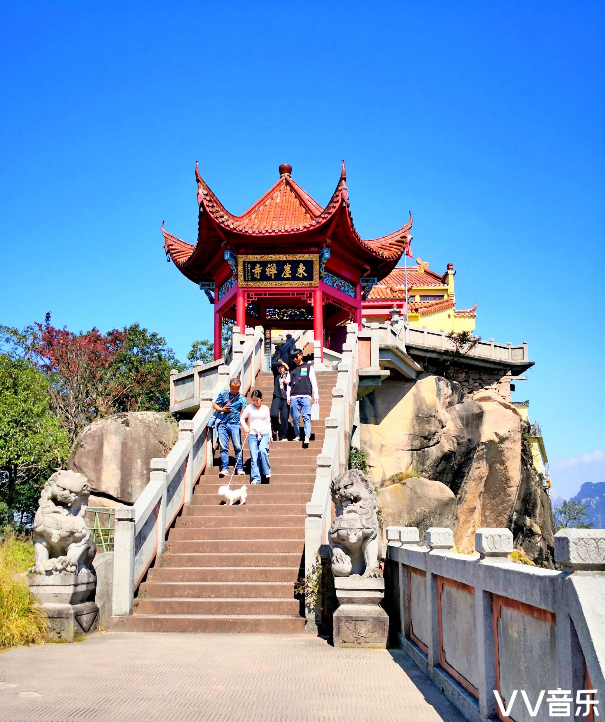 九华大丛林东崖禅寺