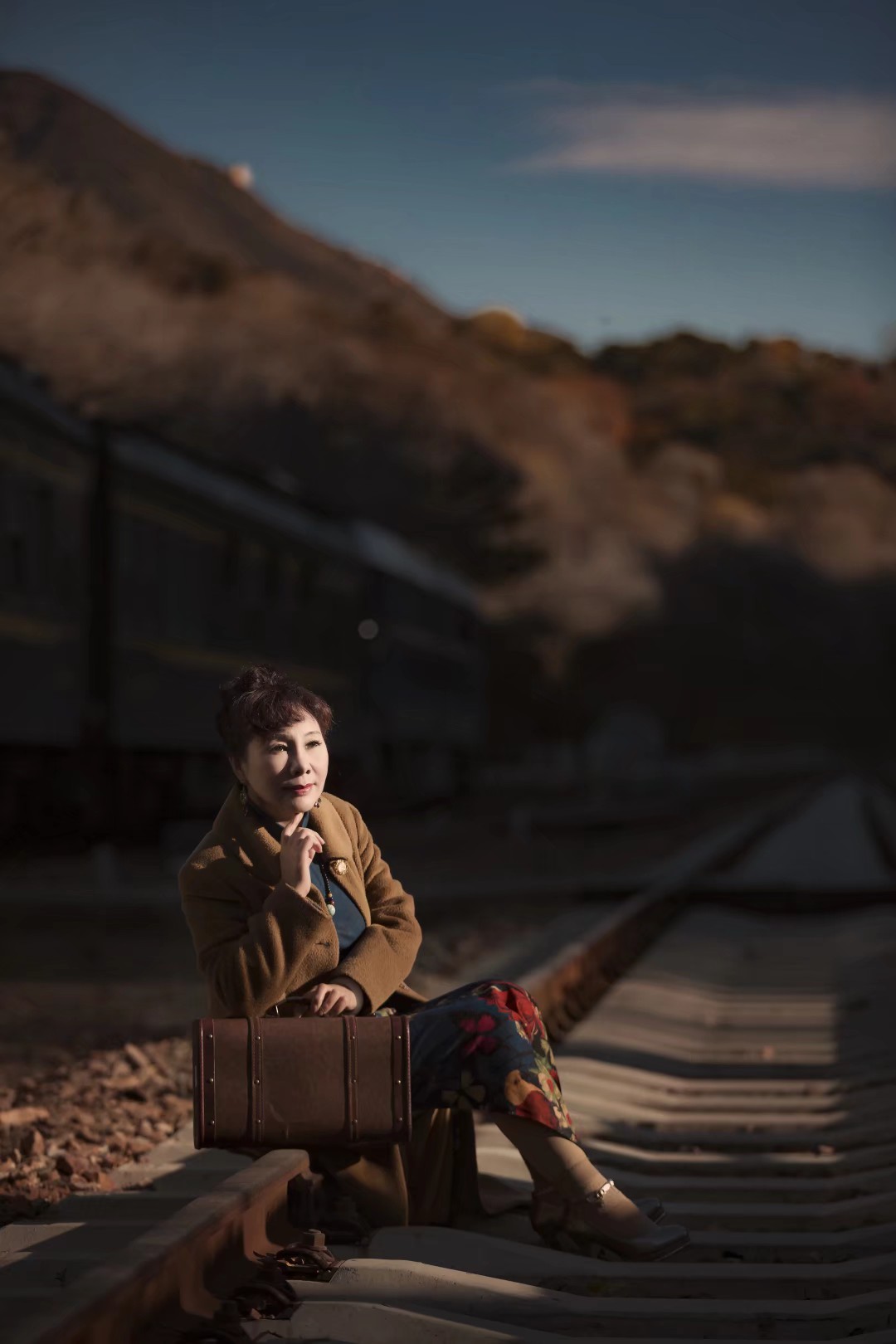 等待的站台仍在风中等待