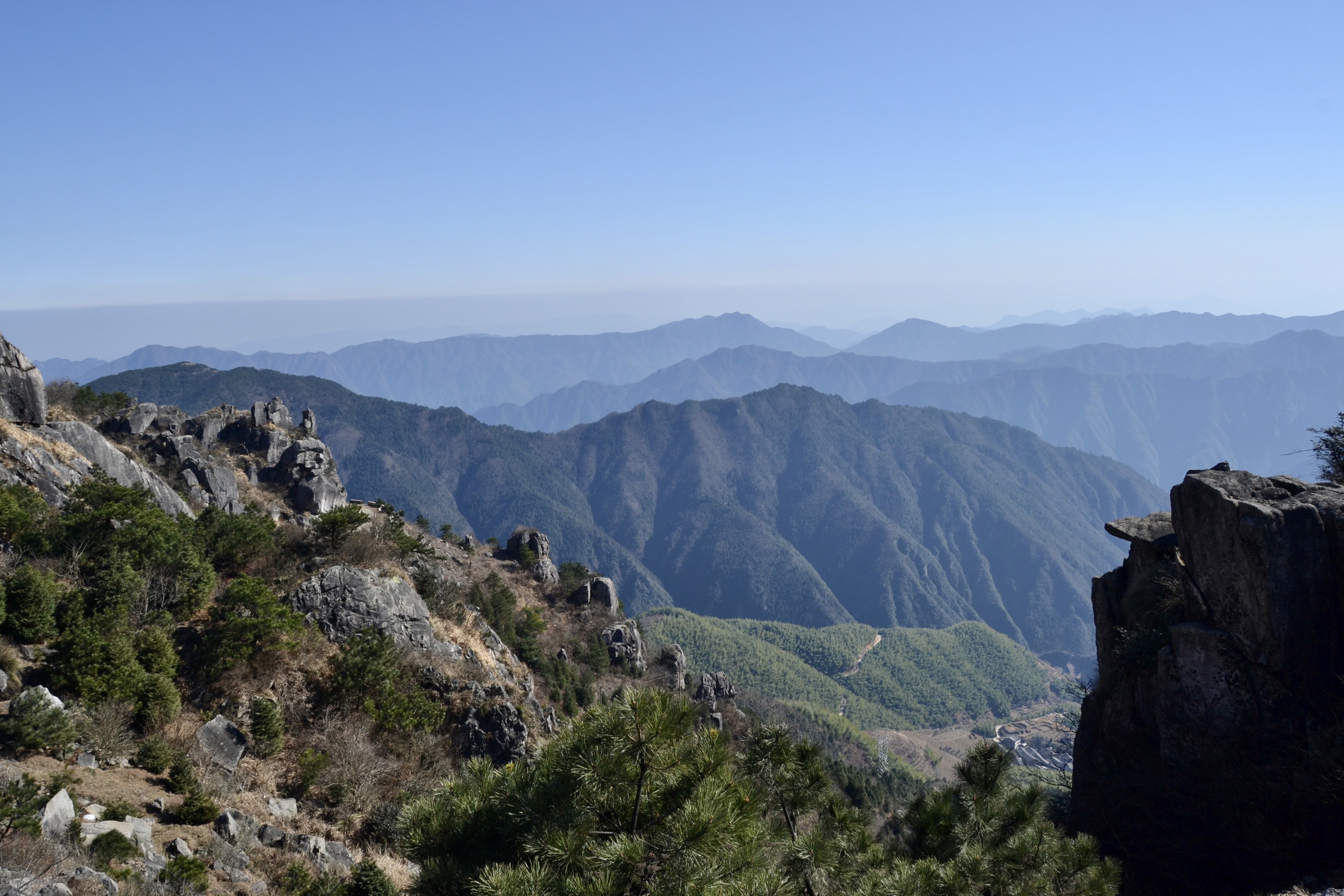 安基山和括苍山图片