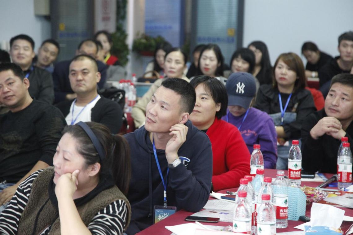 首都艺术家协会苏莎老师文化下基层