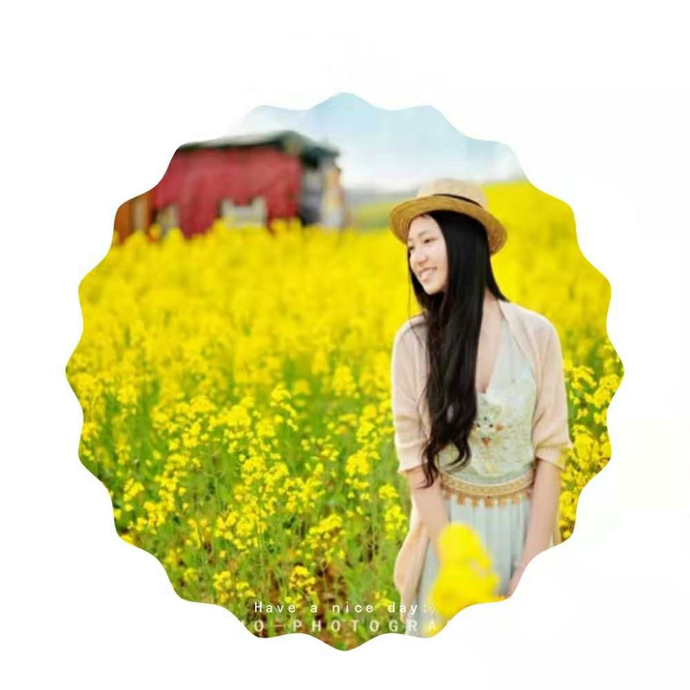 看那罗裙纤姿 在风中飘荡 小溪在为你梳理 看那春天里的姑娘 多情又