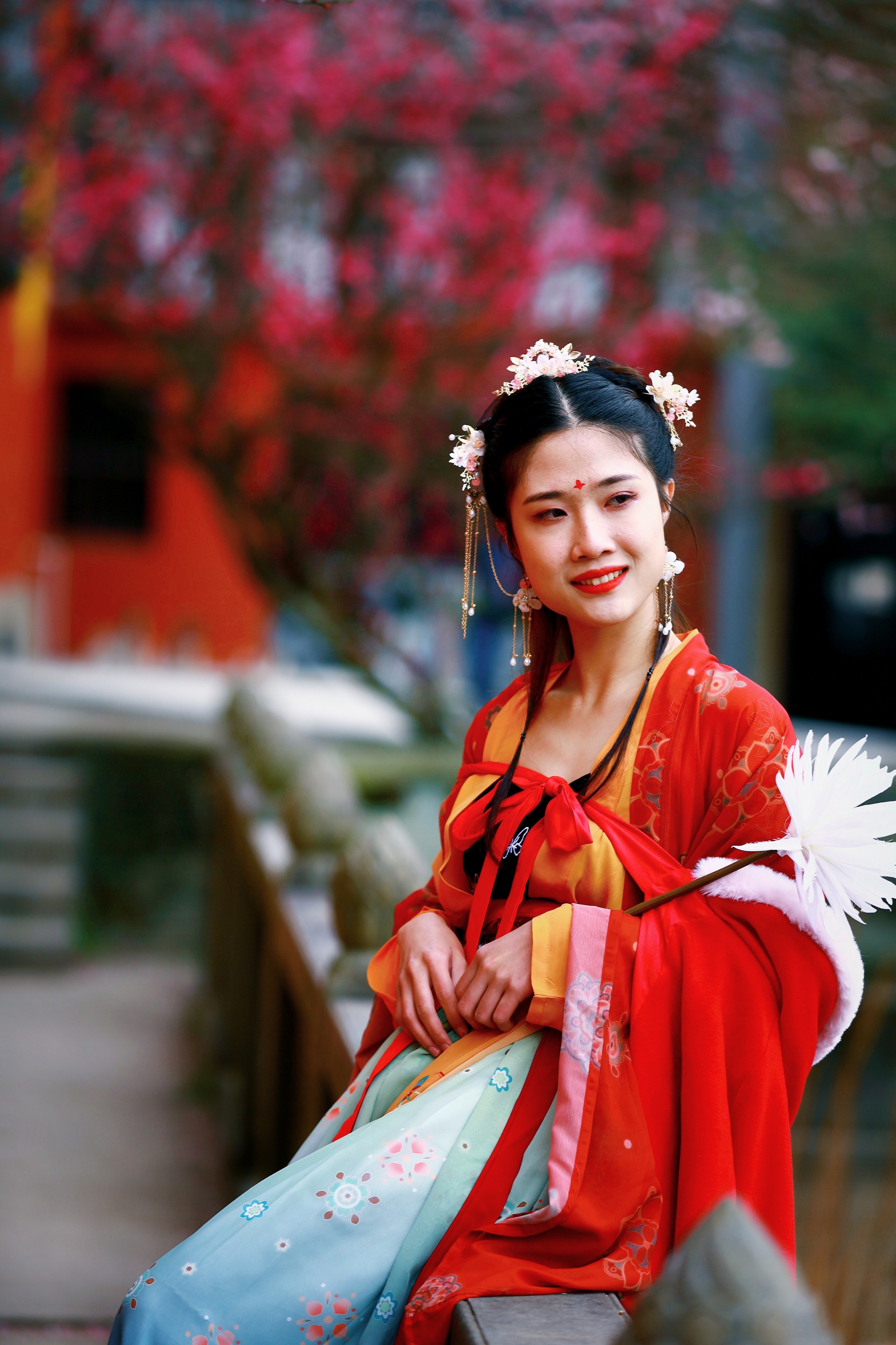 《新篇古装红梅赞》摄影:刘友灼(福州).出镜:模特小李.拍摄地点:福州