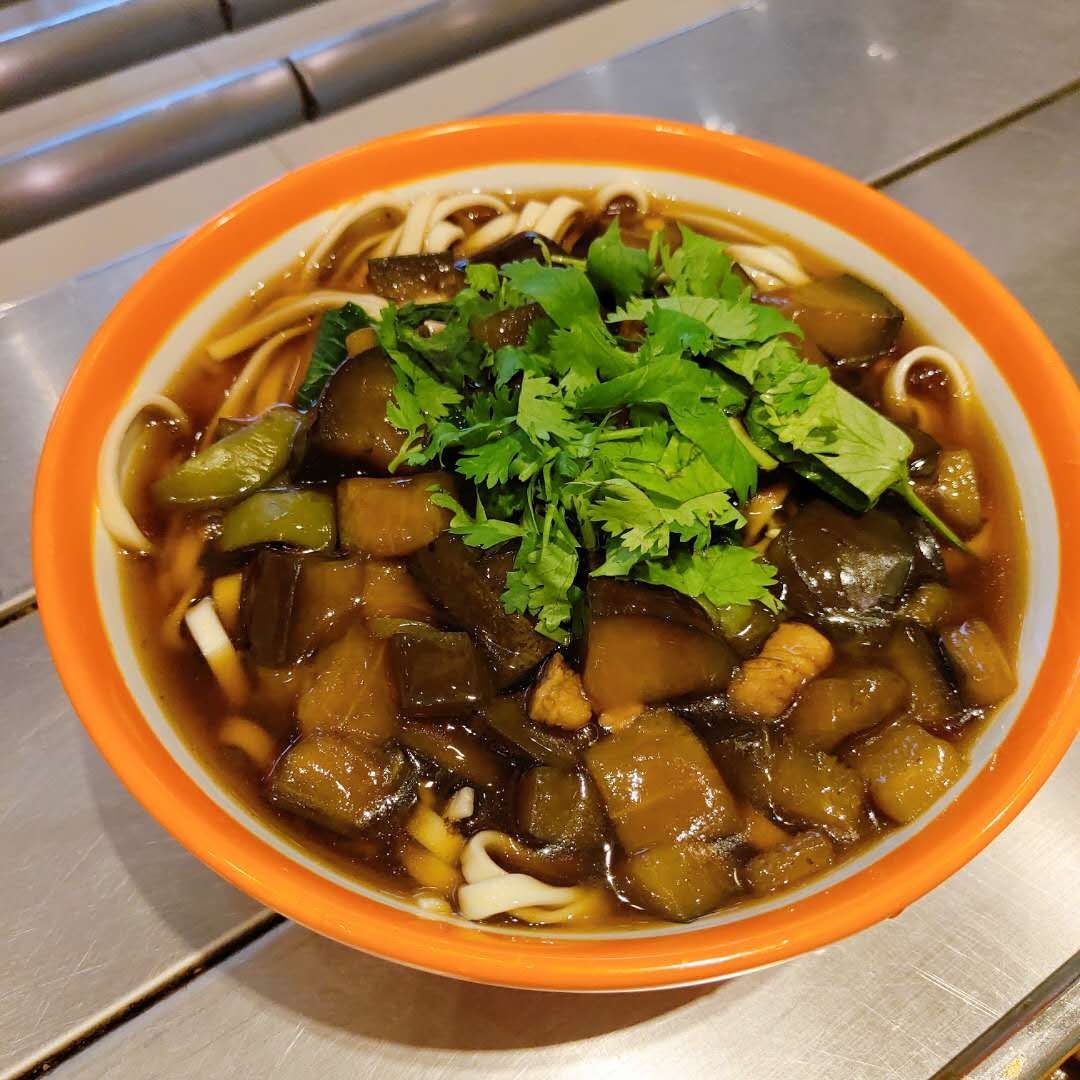 茄子肉丁面 制作人:孙明杰