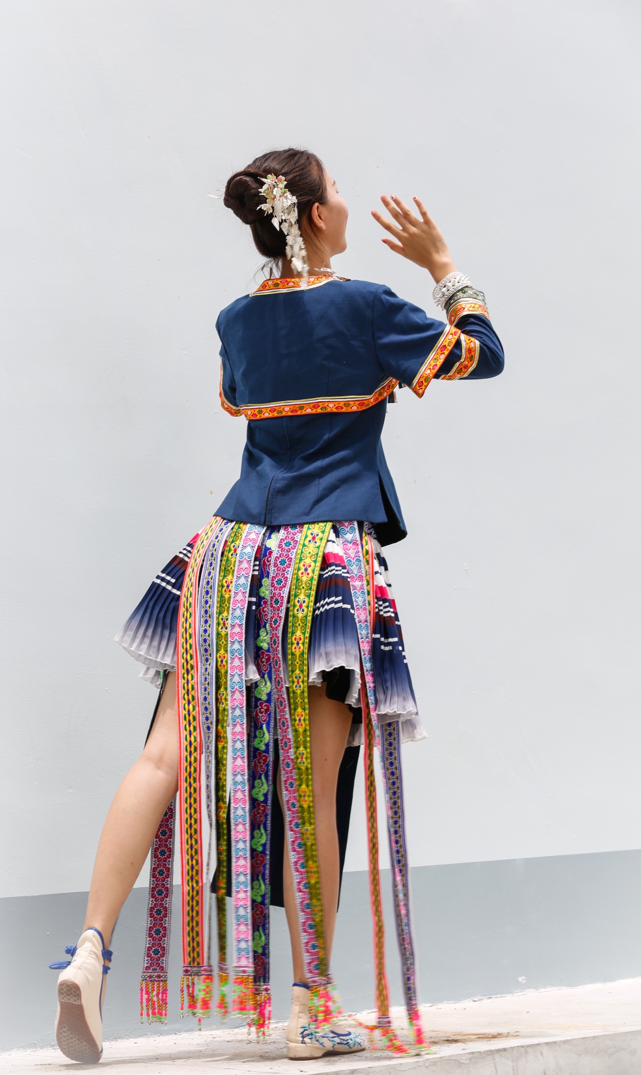 多彩荔波民族风布水苗瑶情韵浓 一一荔波民族创意服饰