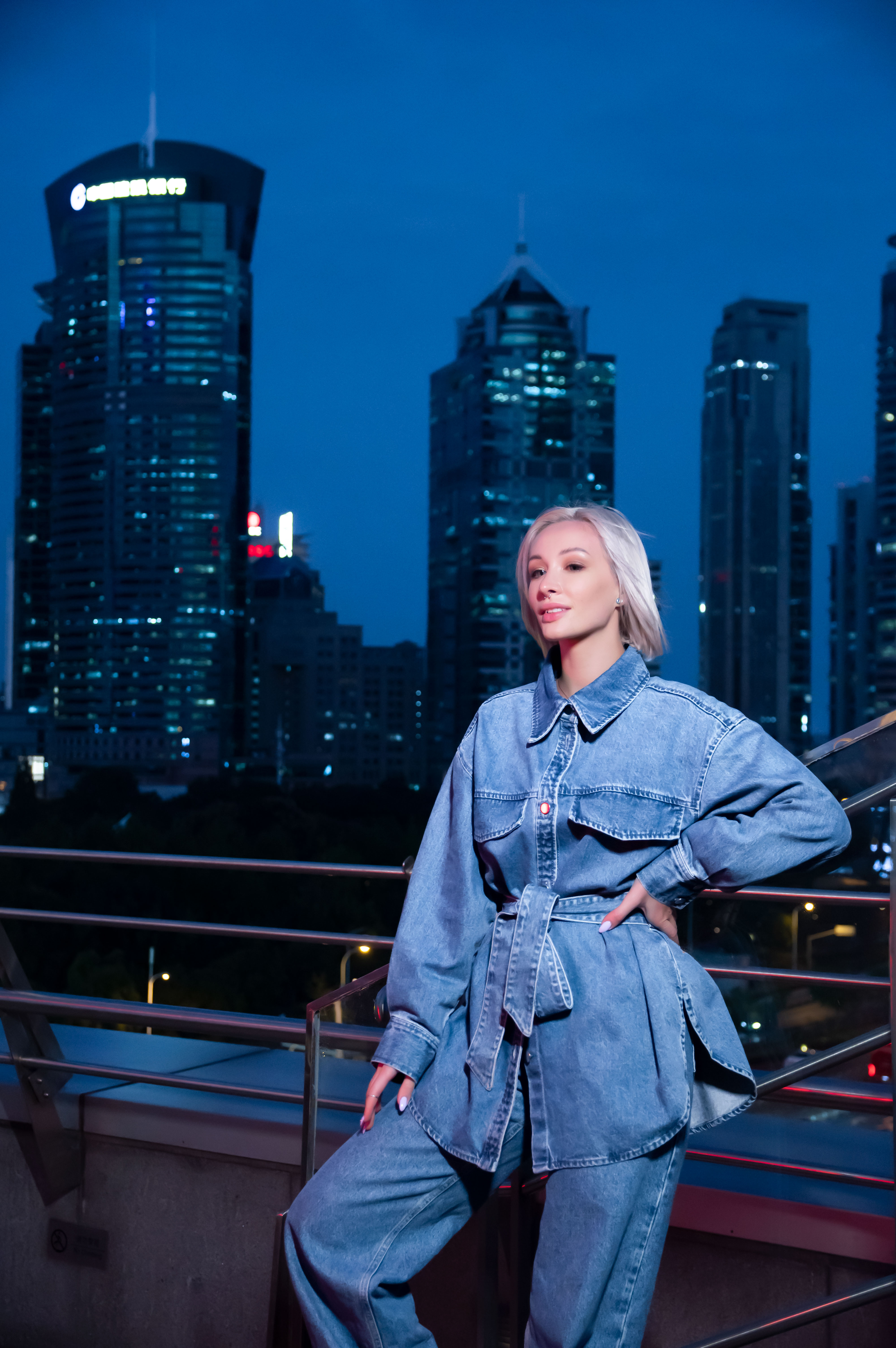 人像的艺术18俄模lina