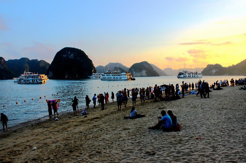 【越南,北海之旅】夕陽下的天堂島沙灘