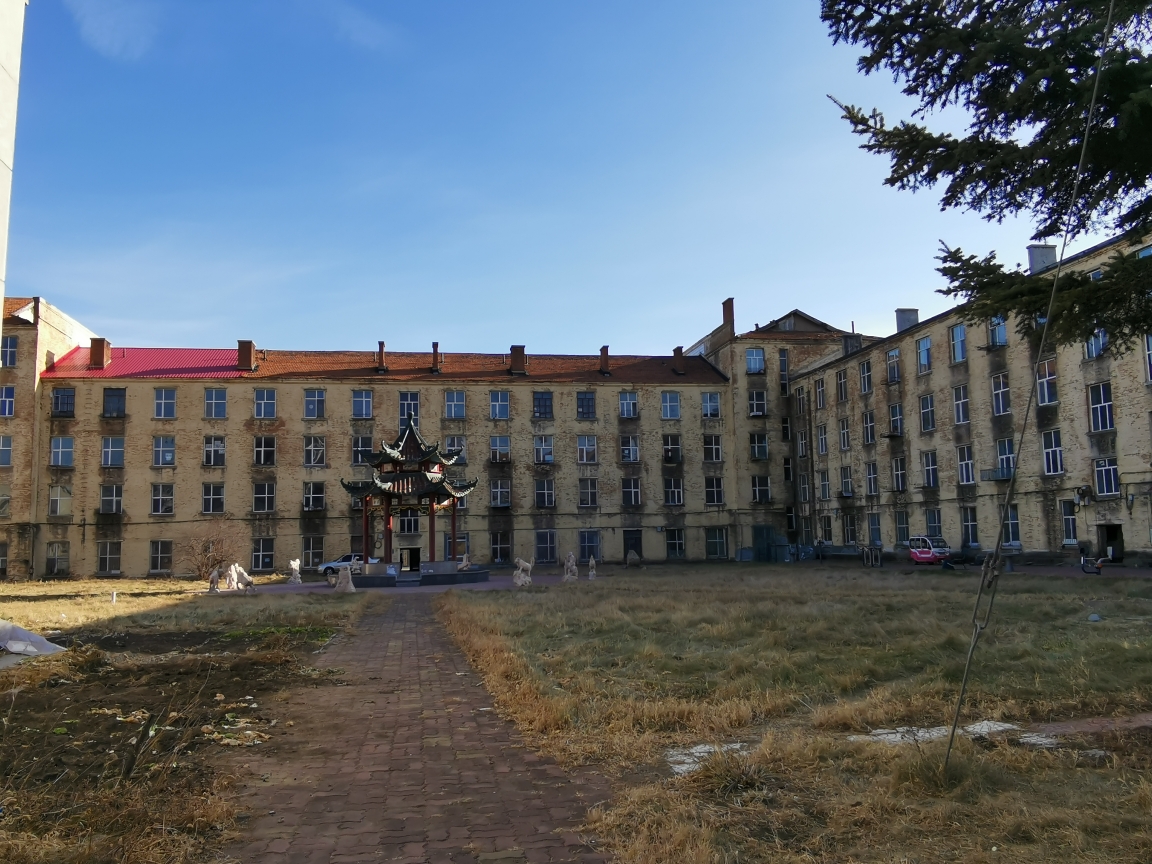 密山市连珠山镇近现代化建筑留影 2019.11.13