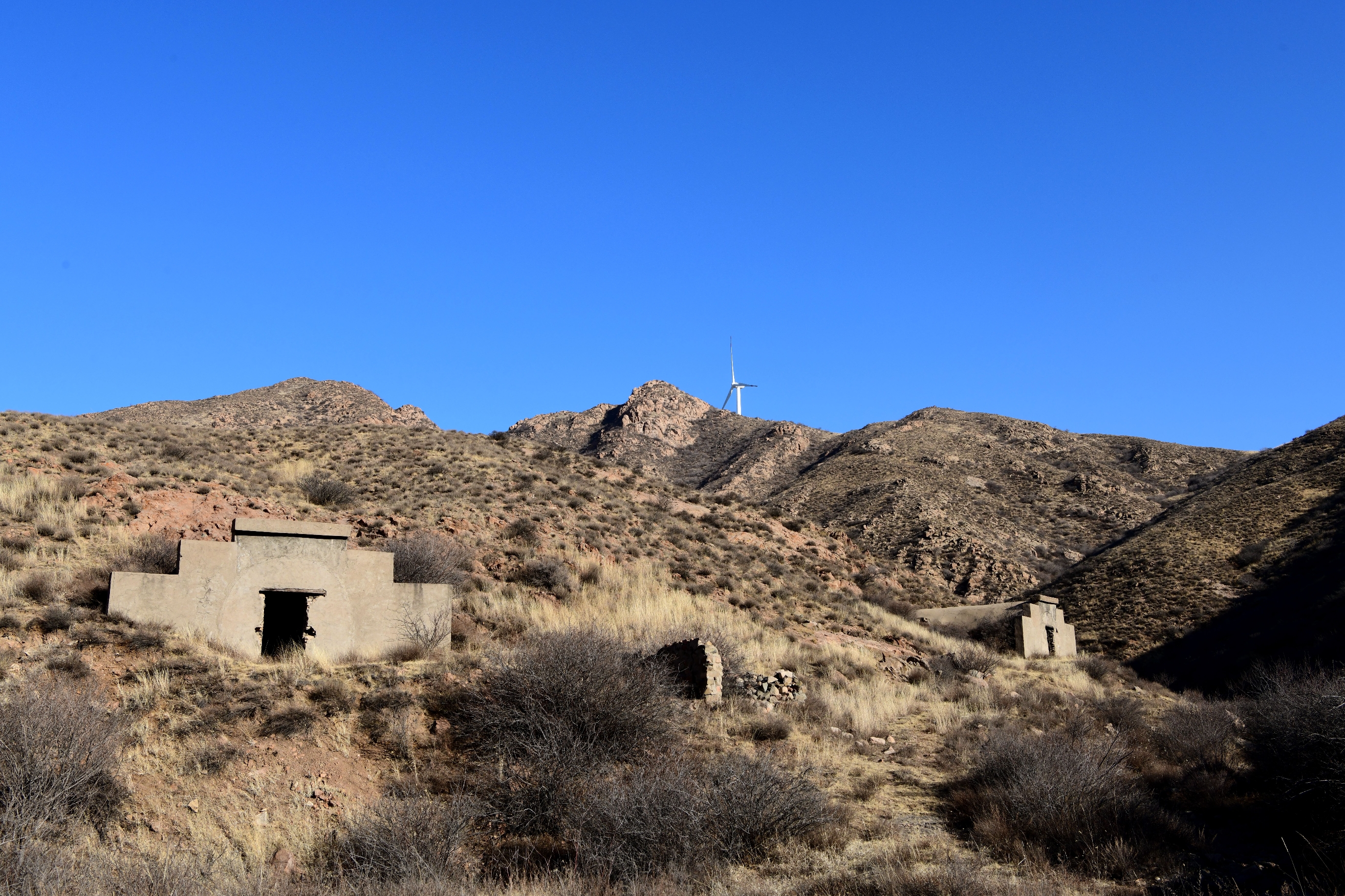 和开心的人在一起玩,大同雷公山徒步环穿一日游.