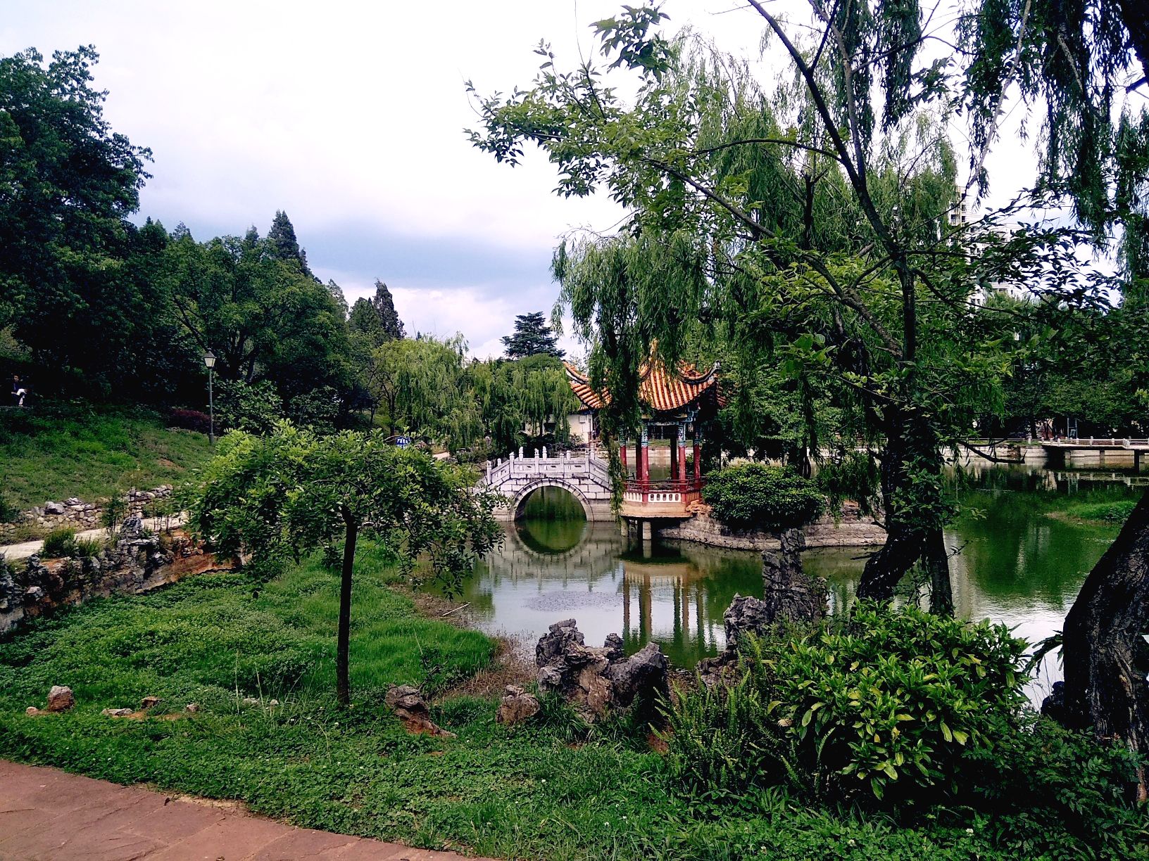 楚雄峨碌公园,龙川江风光(原创)