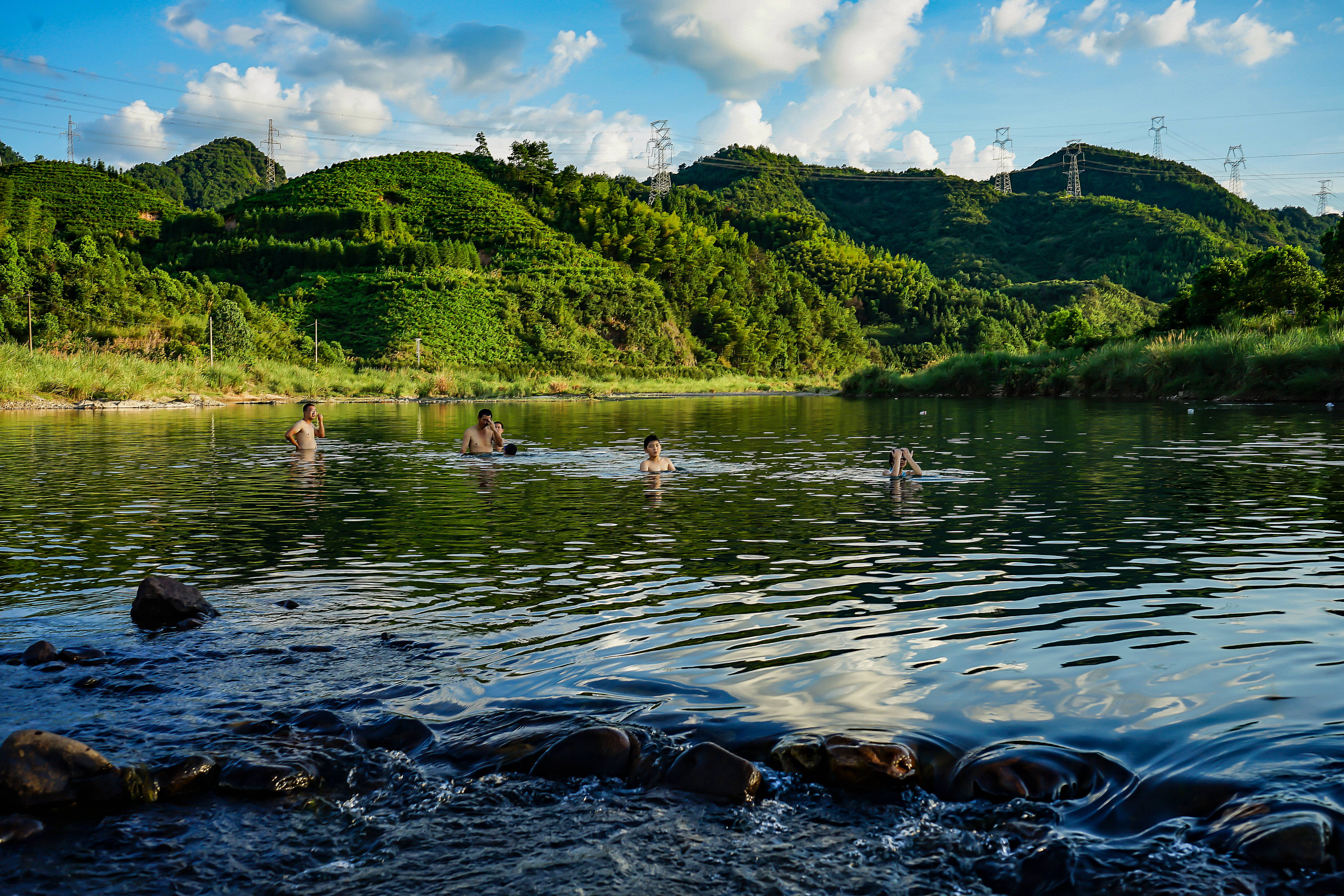 白沙溪水漂染了岁月和时空二
